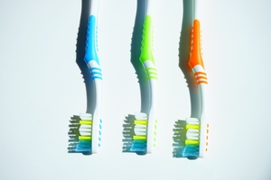 Повече за  Dental Implants 1