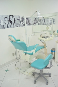 Намерете най-добрите оферти за Dental Implants 21