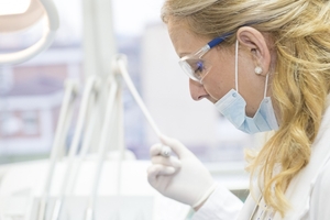 Видове Dental Implants 27