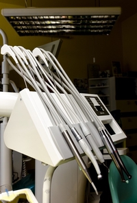 Намерете Dental Implants 6