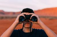 Най-добрите оферти за следене на телефон 12