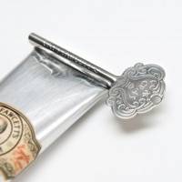 Нашият каталог с продукти за брада 6 от Elephant bookstore Нашият каталог с продукти за брада 6