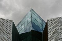 Намерете най-добрия етажна собственост 33 - Вход Мениджър Намерете най-добрия етажна собственост 33