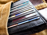 Изберете кредитен консултант 35