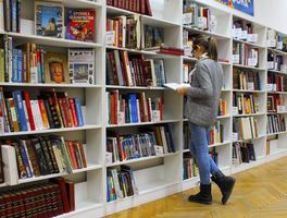 Изключително добри архивни стелажи 8