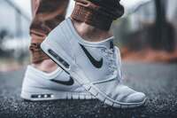 Огромно разнообразие от мъжки маратонки Adidas 1 | Мъжки маратонки adidas ООД Огромно разнообразие от мъжки маратонки Adidas 1