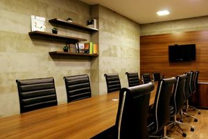 ХОТЕЛИ С КОНФЕРЕНТНИ ЗАЛИ - 90150 клиенти