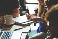 Университети в Англия - 27360 научете повече 