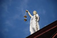правни услуги - 40124 новини правни услуги - 22459 новини