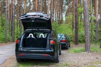 Гумена стелка за багажник - 86893 комбинации Гумена стелка за багажник - 9231 комбинации